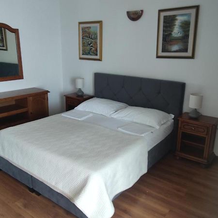 Sun Residence Брела Екстериор снимка