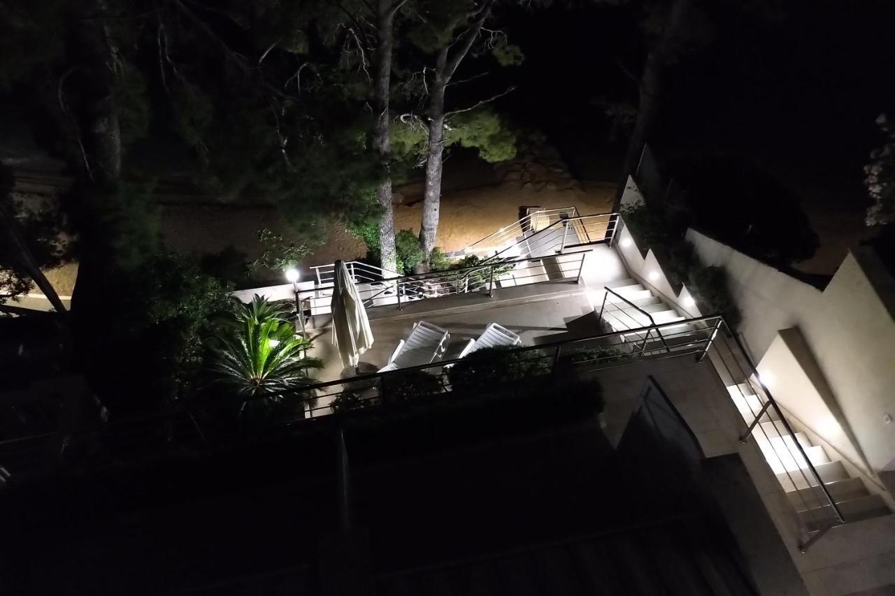 Sun Residence Брела Екстериор снимка