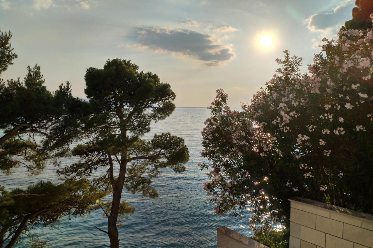 Sun Residence Брела Екстериор снимка